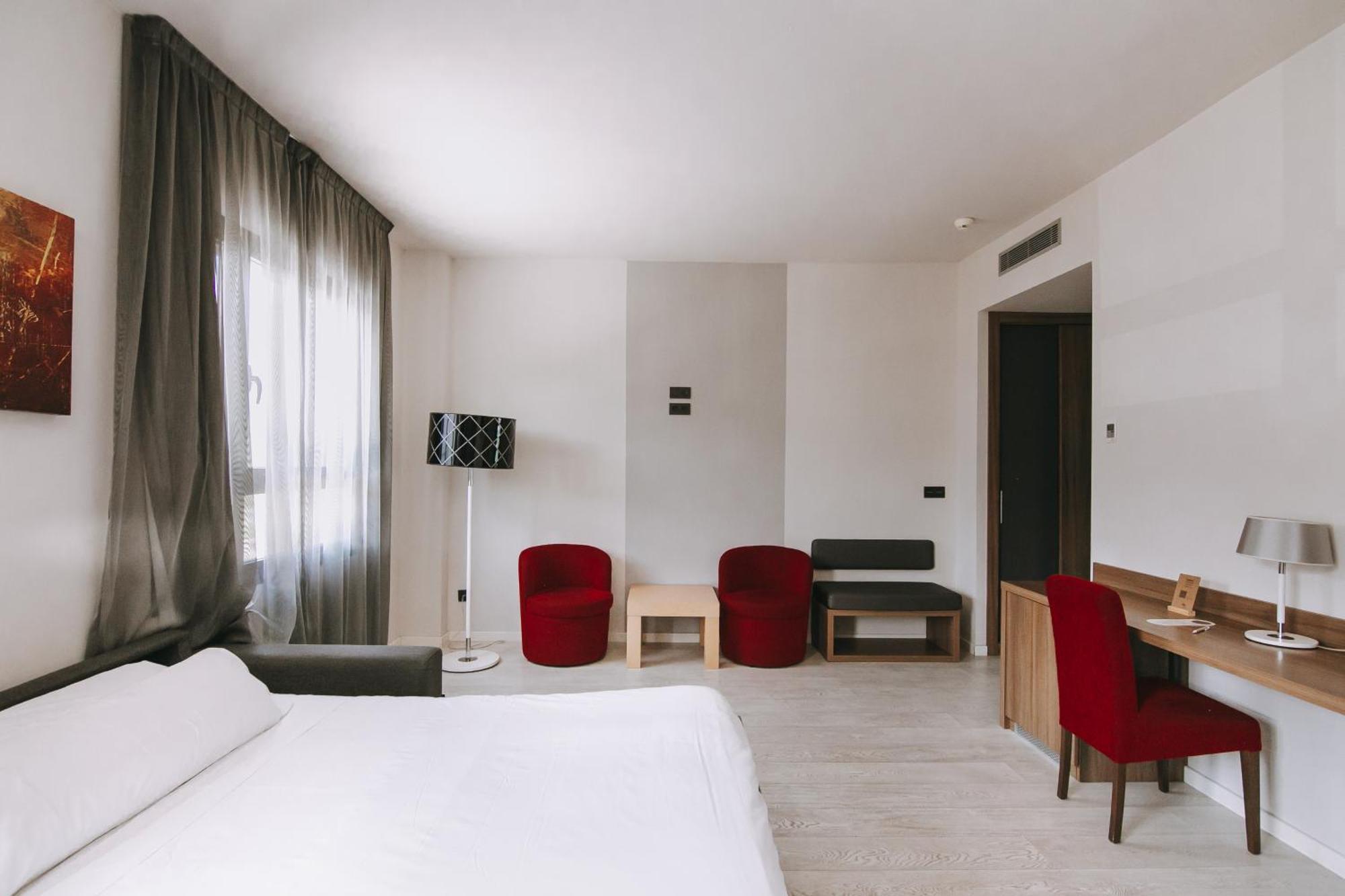 Hotel K10 Урнієта Екстер'єр фото