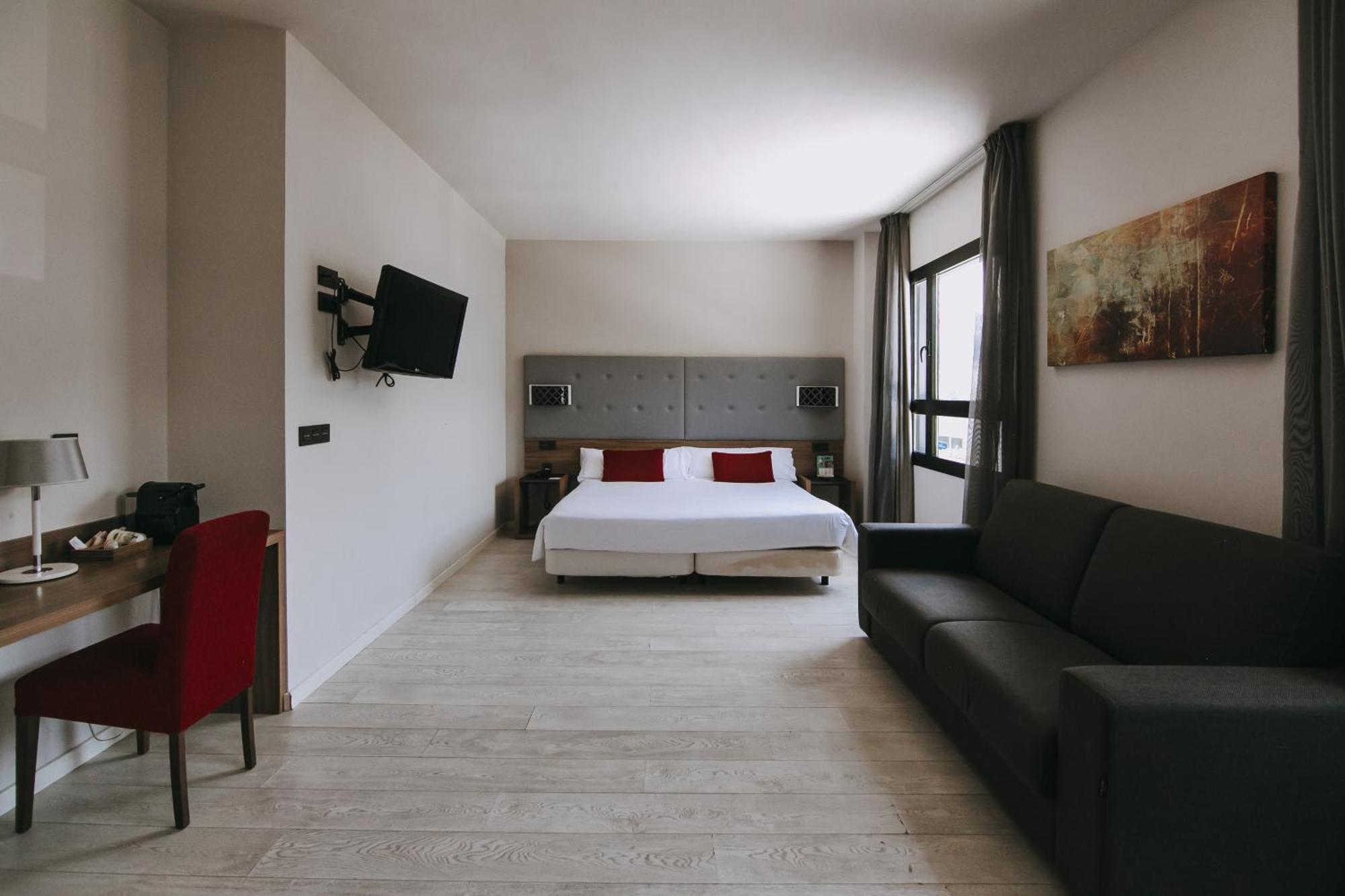 Hotel K10 Урнієта Екстер'єр фото