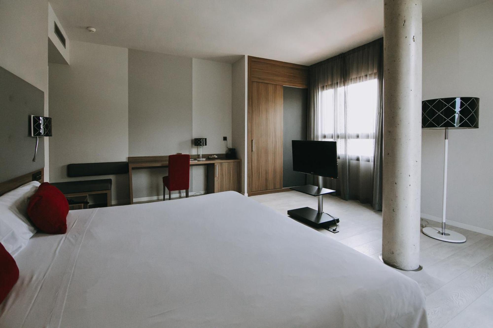 Hotel K10 Урнієта Екстер'єр фото