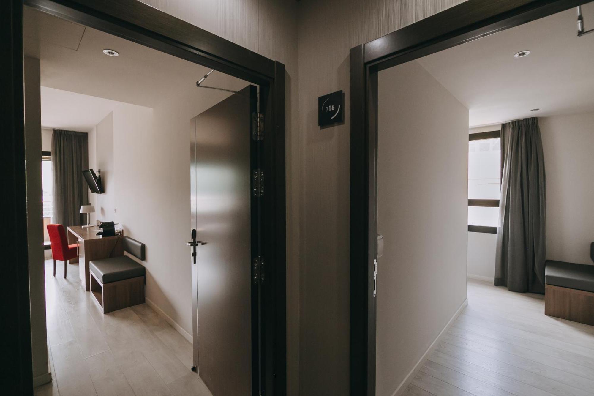 Hotel K10 Урнієта Екстер'єр фото