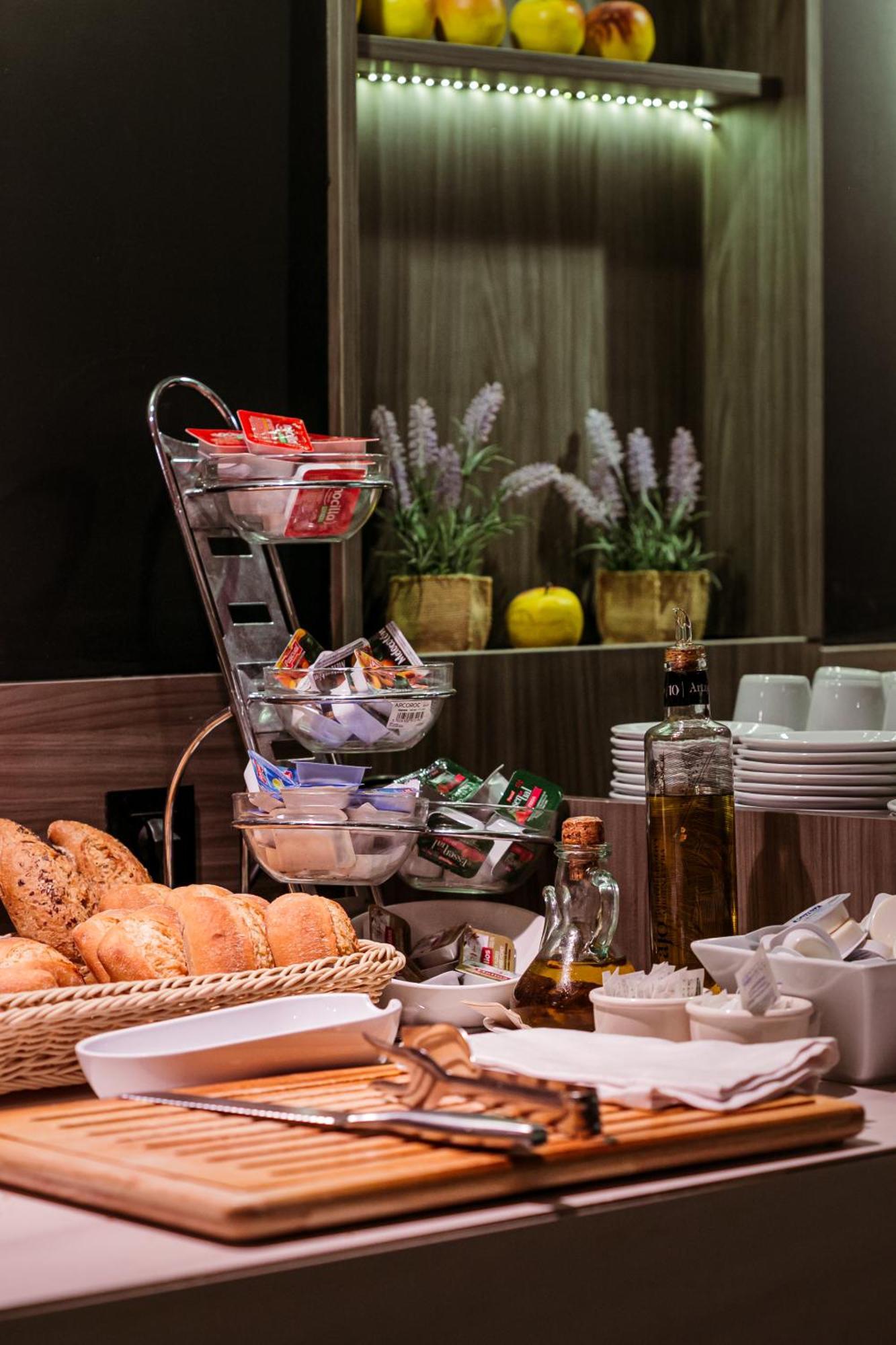 Hotel K10 Урнієта Екстер'єр фото