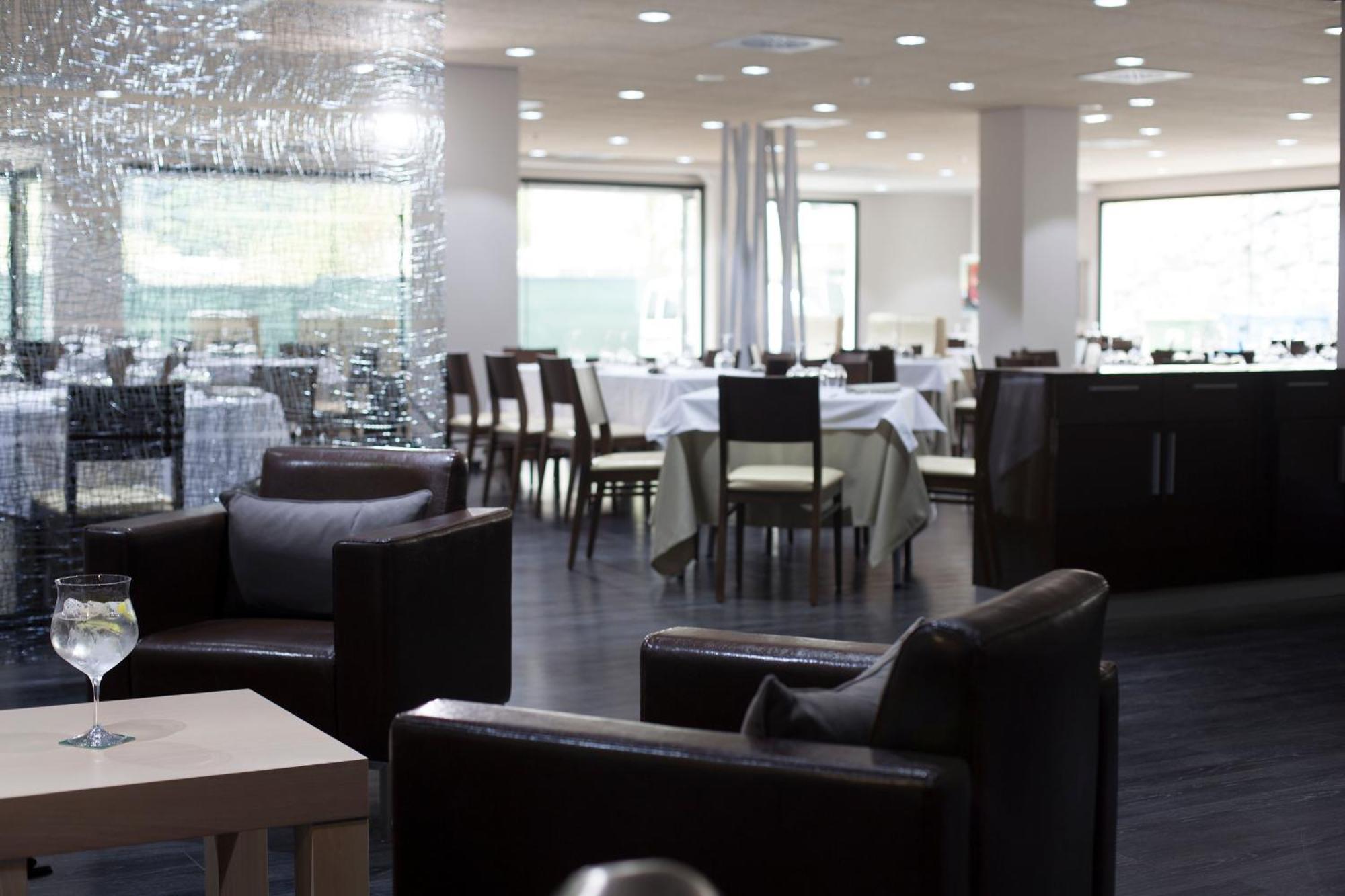Hotel K10 Урнієта Екстер'єр фото